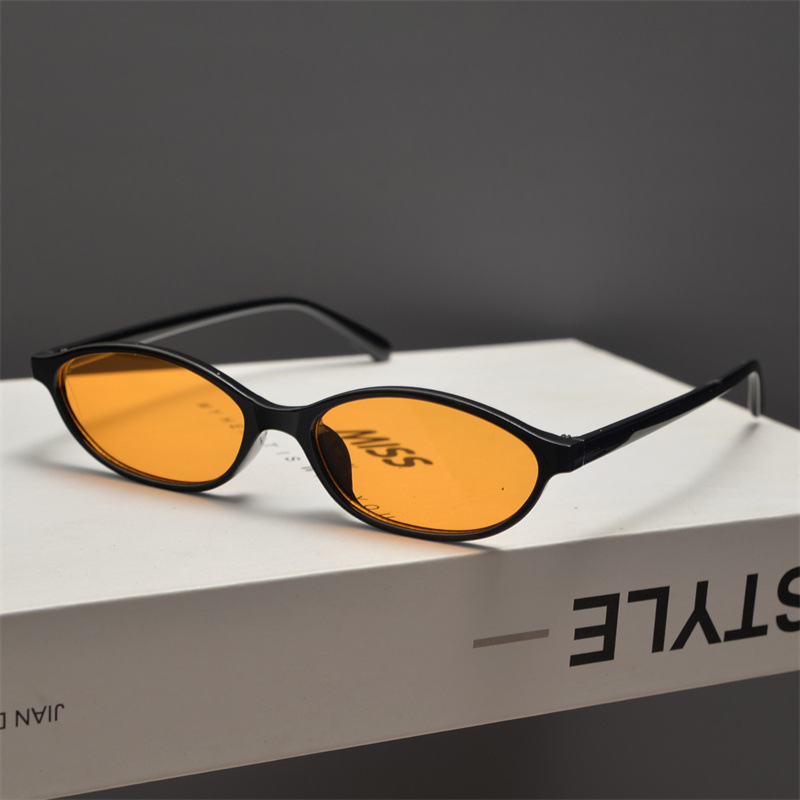 Nuovi Occhiali da Sole Ovali R - Women'S Fashion Eyeglasses recensione e prezzo