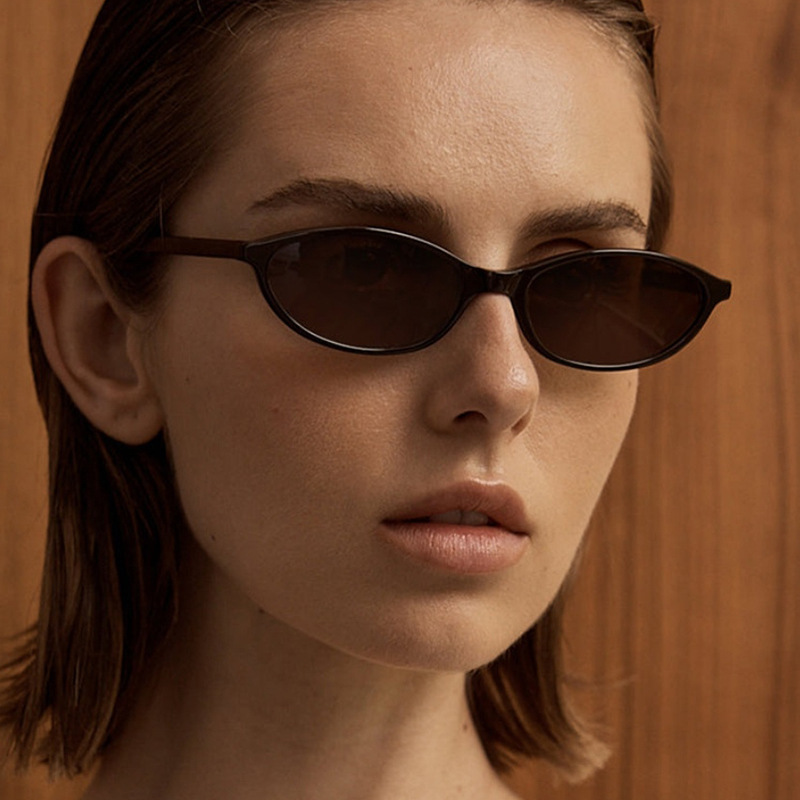Nuovi Occhiali da Sole Ovali R - Women'S Fashion Eyeglasses recensione e prezzo