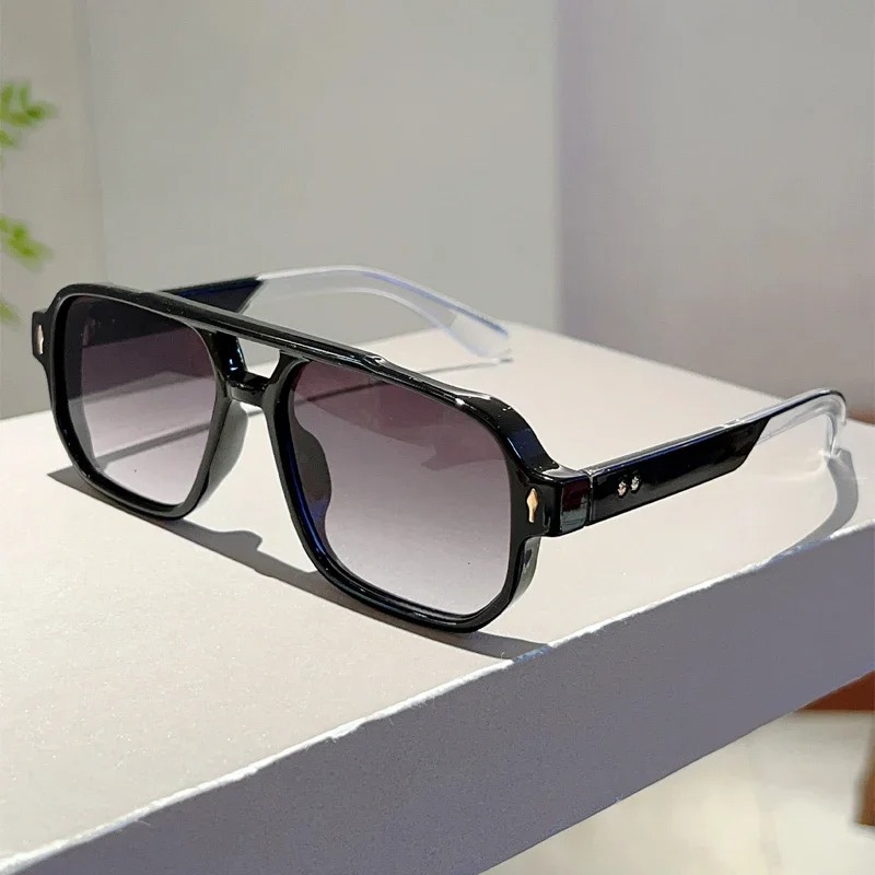 Nuovi Occhiali da Sole Quadrat - Women'S Fashion Eyeglasses recensione e prezzo