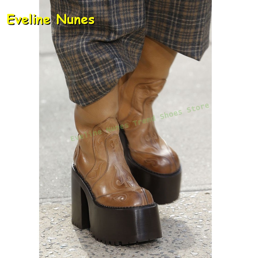 Stivali alti al ginocchio con  - Women Fashion Trend 2025 recensione e prezzo