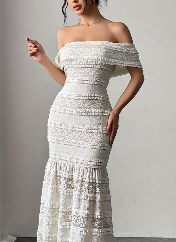 Abito in pizzo monospalla da d - Women Fashion Dress Names recensione e prezzo