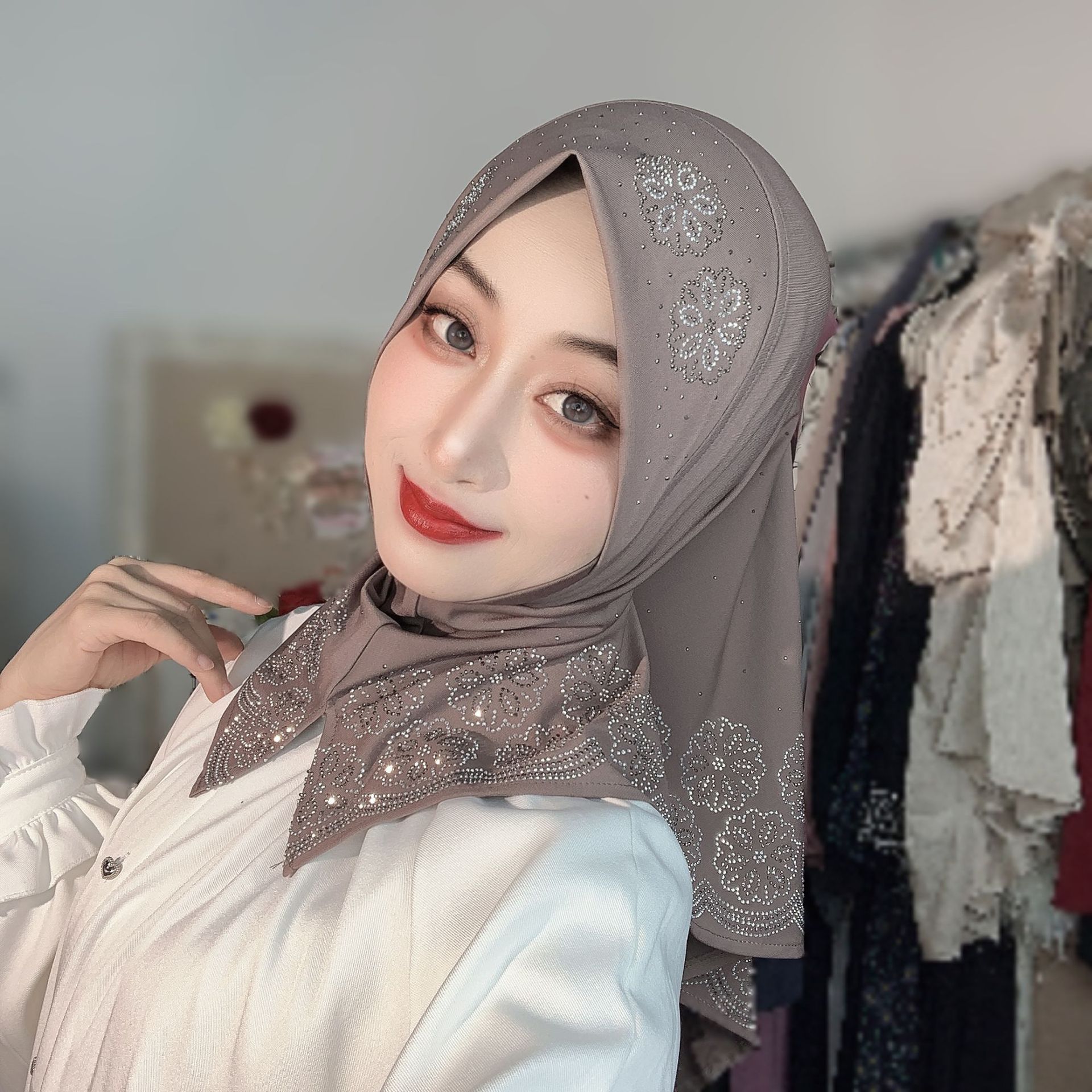 Hijab musulmano pronto da indo - Women Fashion Designer recensione e prezzo