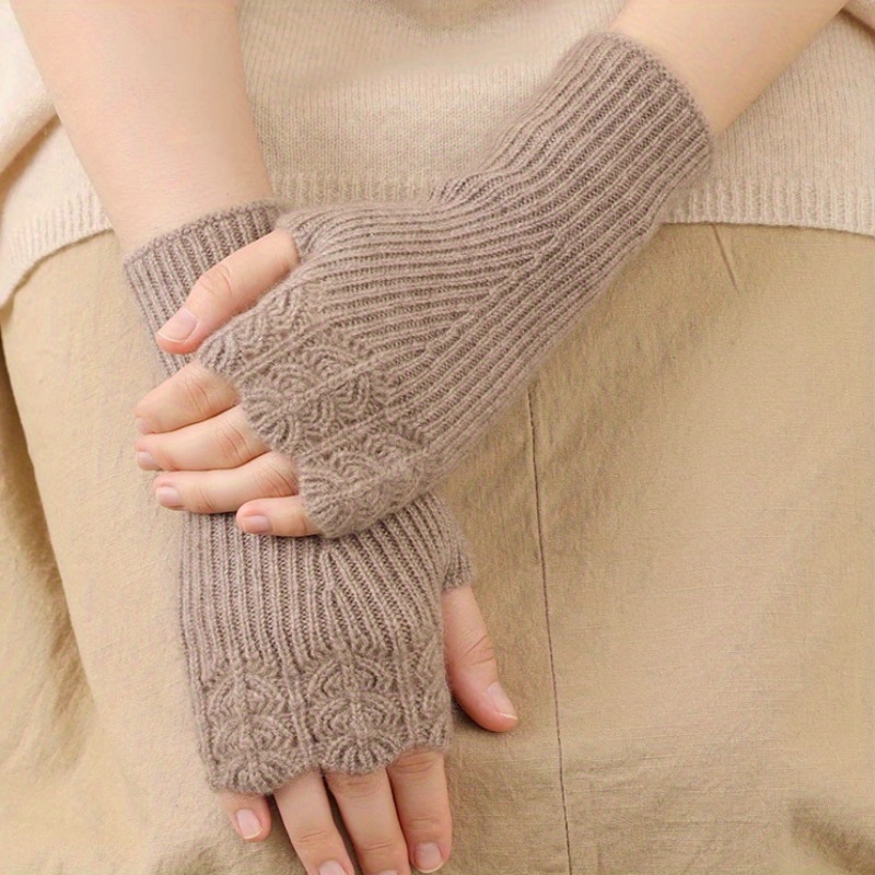 Nuovi Guanti Caldi Mezze Dita  - Women'S Fashion Gloves recensione e prezzo