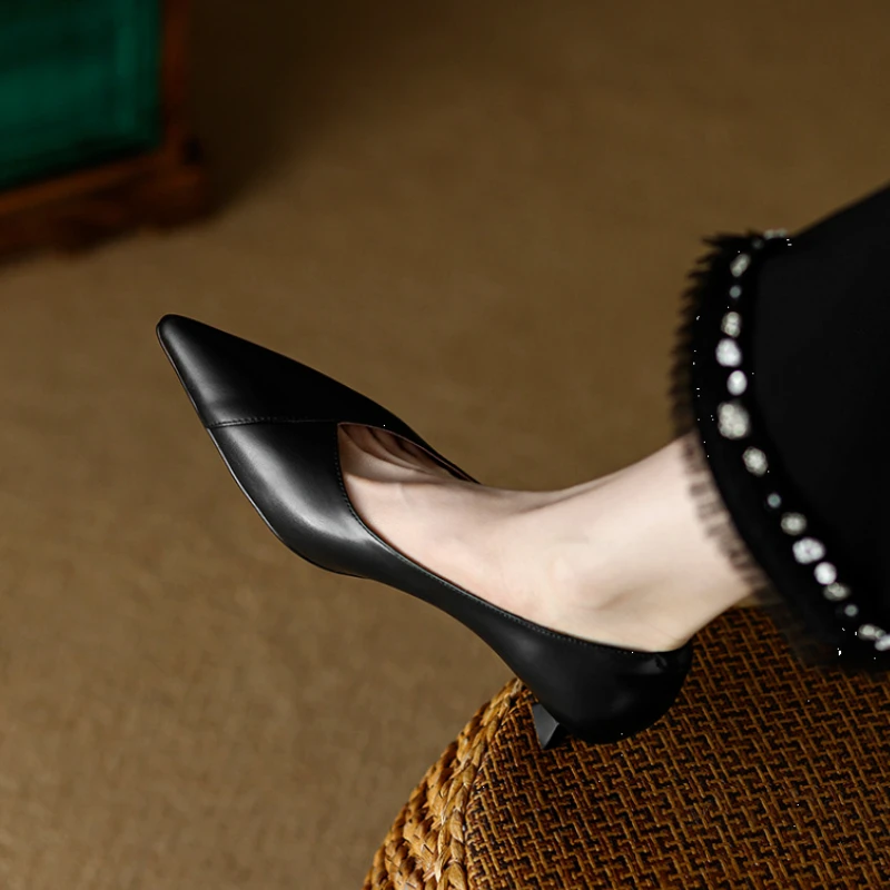 Tacchi quadrati con décolleté  - Women'S Fashion Quick Delivery recensione e prezzo