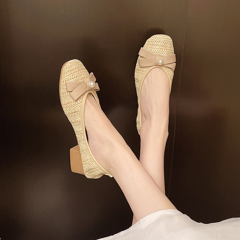 Appartamenti Scarpe casual in  - Women Fashion Trend 2025 recensione e prezzo