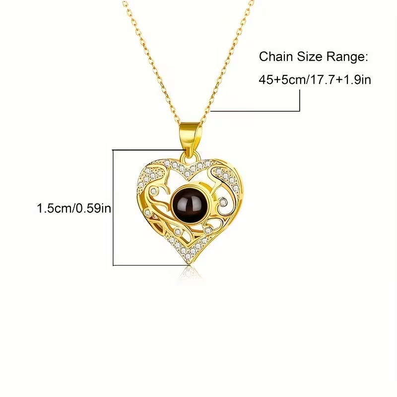 Elegante Collana con Proiezion - Women'S Day Fashion Show recensione e prezzo
