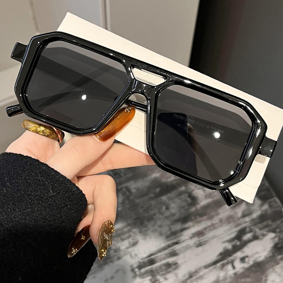 Nuovi Occhiali da Sole Retrò Q - Women'S Fashion Eyeglasses recensione e prezzo