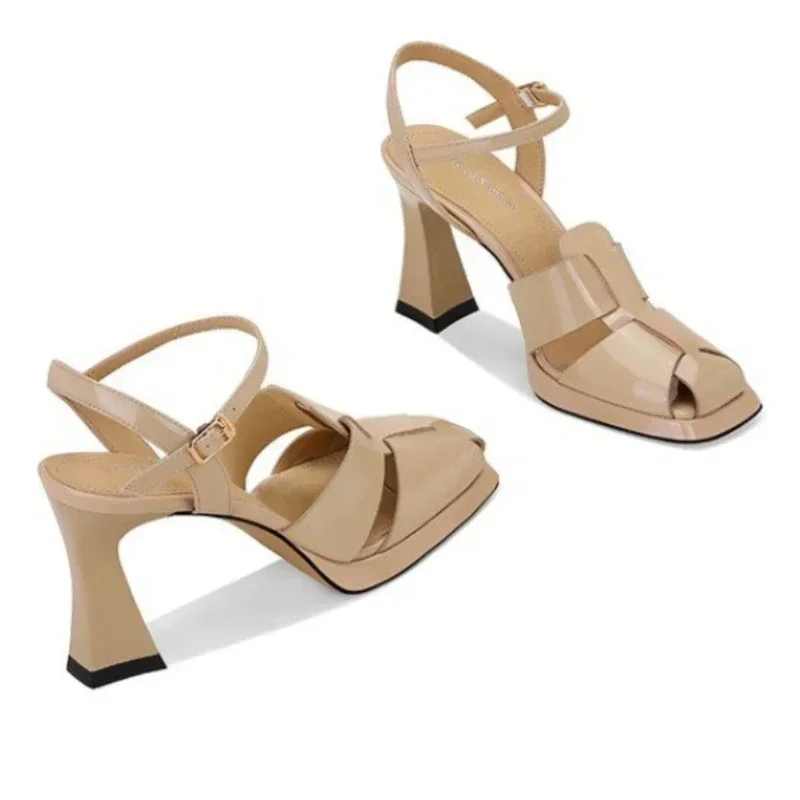 Sandali con tacco alto da donn - Women Fashion Ideas recensione e prezzo